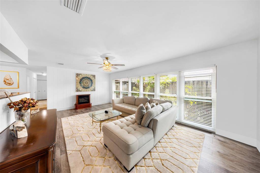 Wilton Manors, FL 33306,2133 Coral Gardens Dr