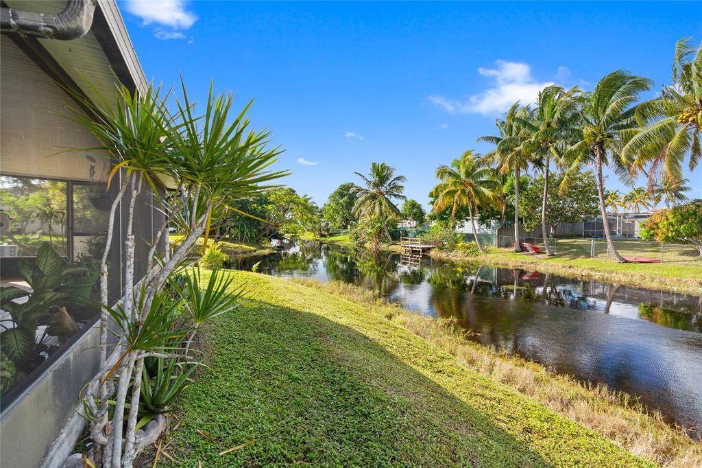 Margate, FL 33063,6080 NW 3rd St #6080