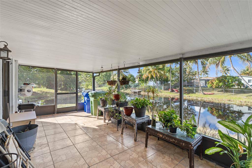 Margate, FL 33063,6080 NW 3rd St #6080