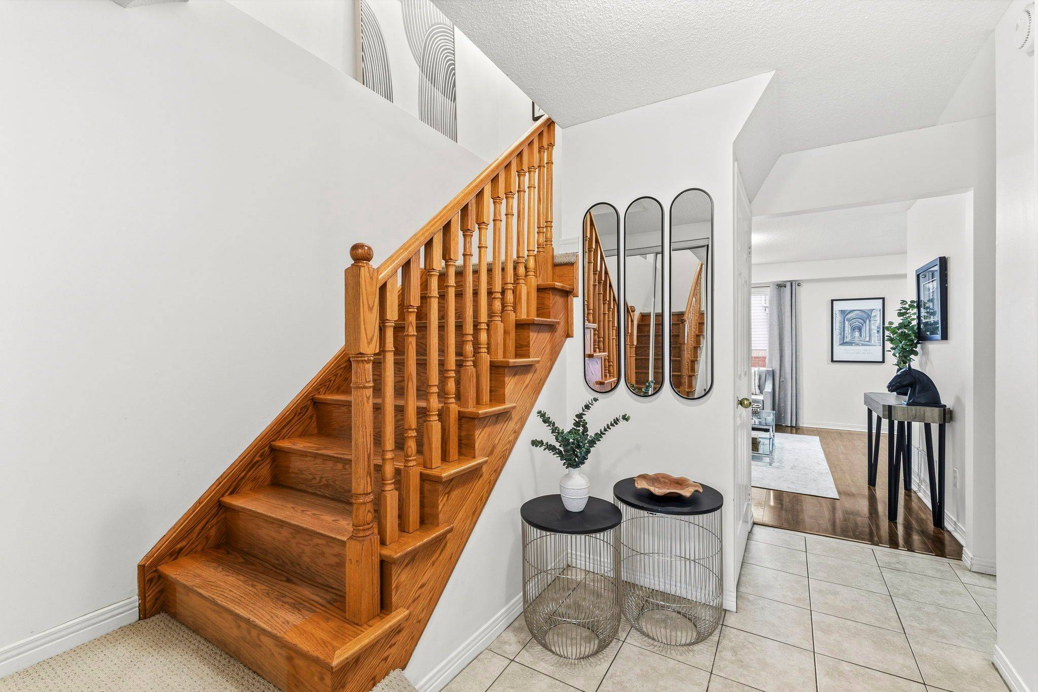 Newmarket, ON L3X 1W8,873 Playter CRES