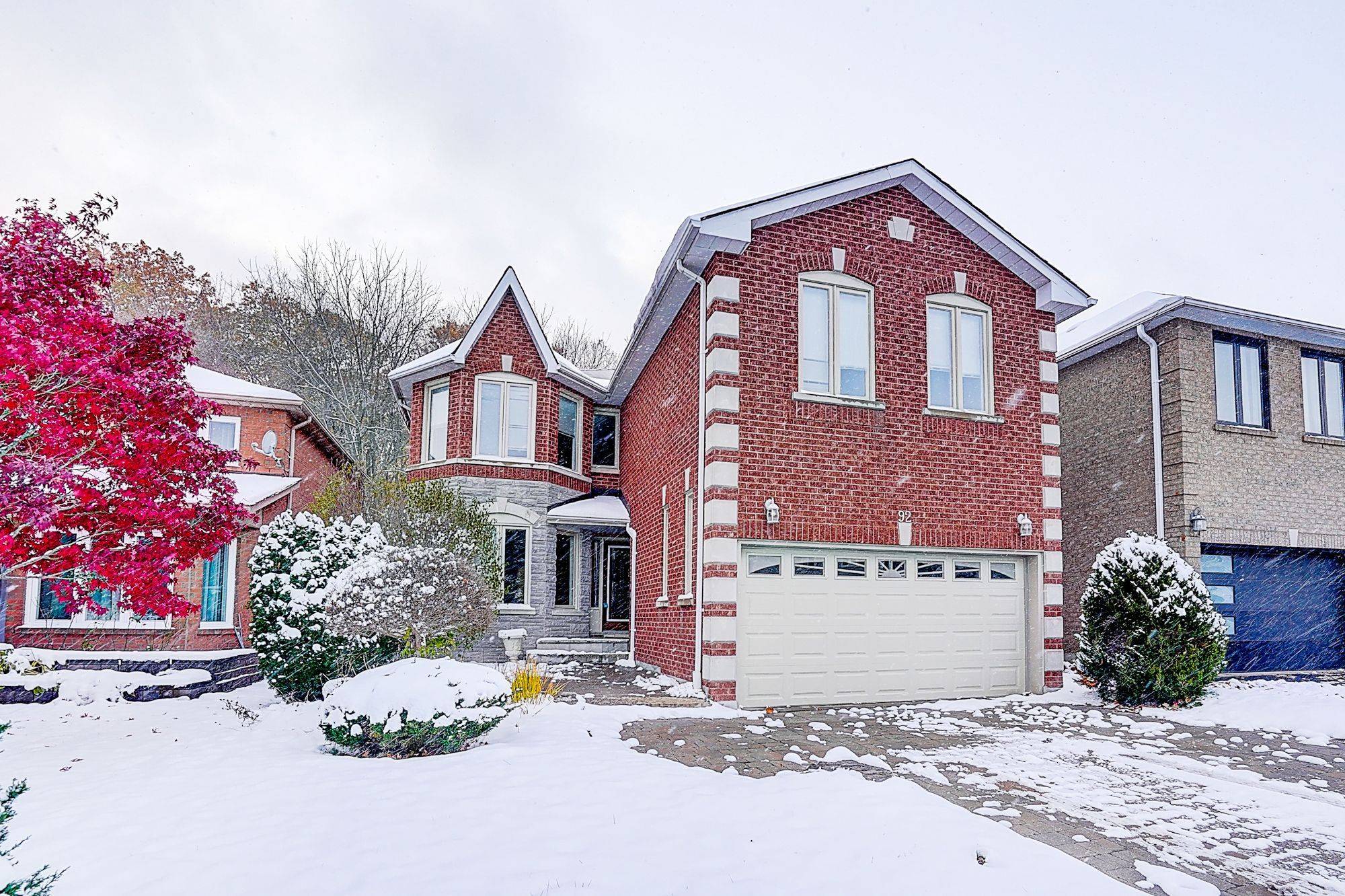 Richmond Hill, ON L4C 0E3,92 Larratt LN