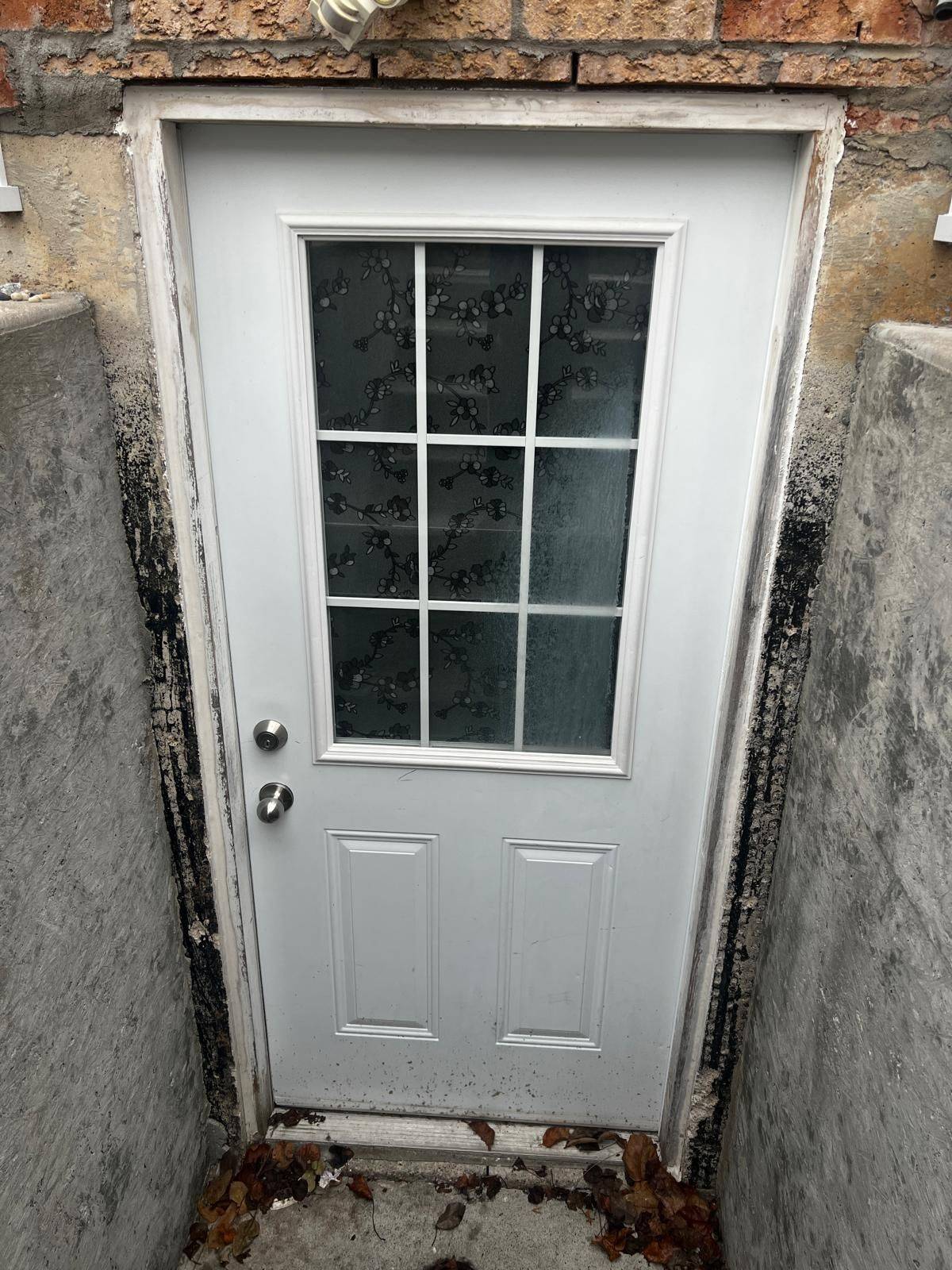 Mississauga, ON L5M 6J9,3048 Workman DR #Bsmt