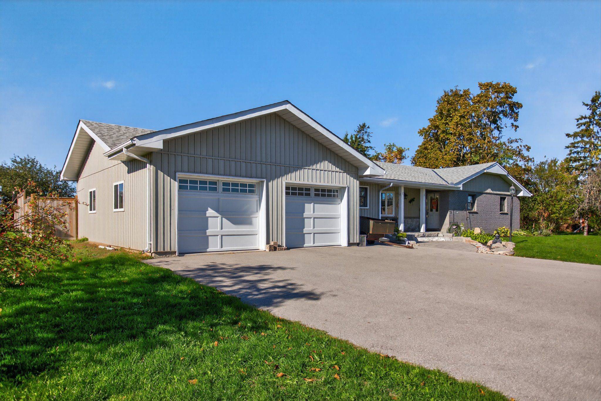 Kawartha Lakes, ON K9V 0H2,291 Angeline ST N