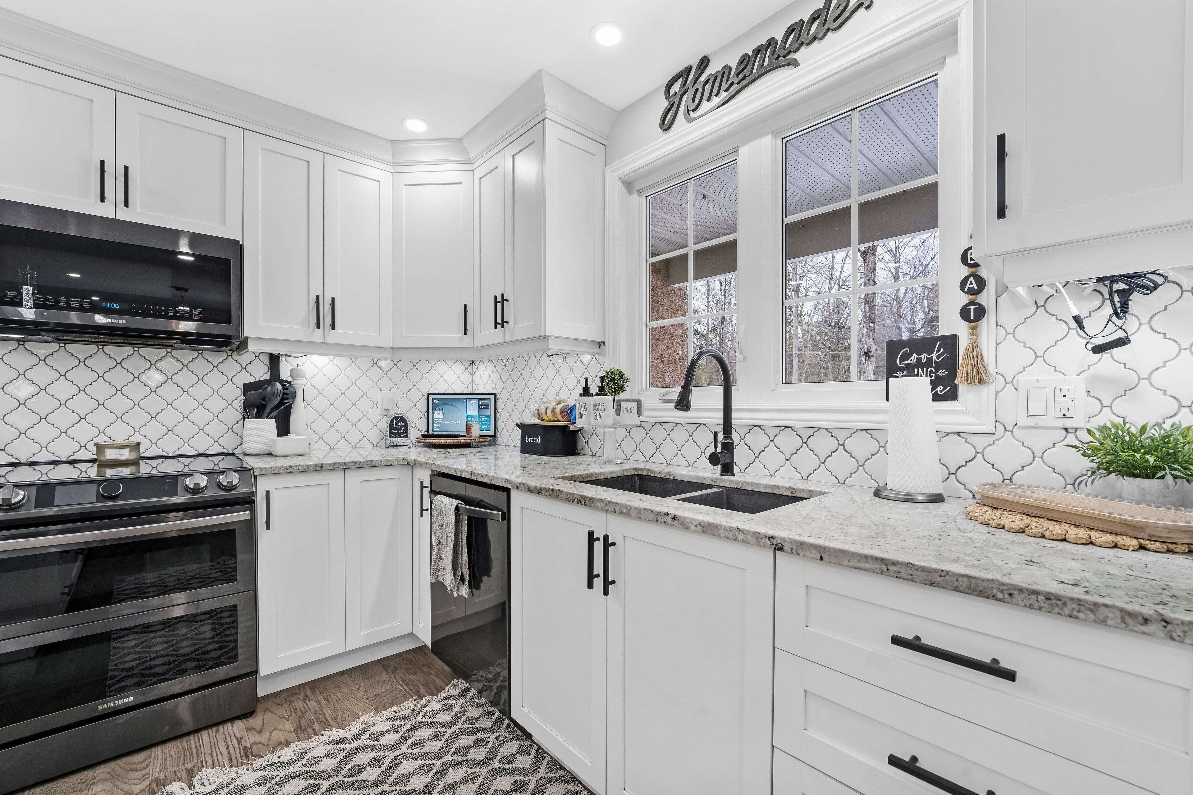 Mississippi Mills, ON K0A 3L0,387 Campbell Side RD