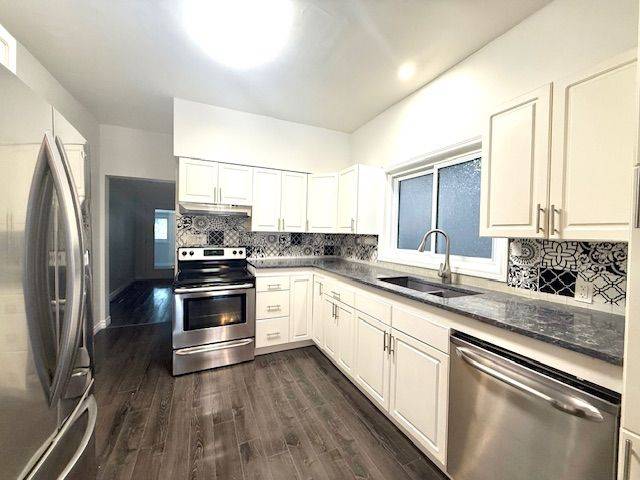 London East, ON N5Y 3R5,25 Partridge ST