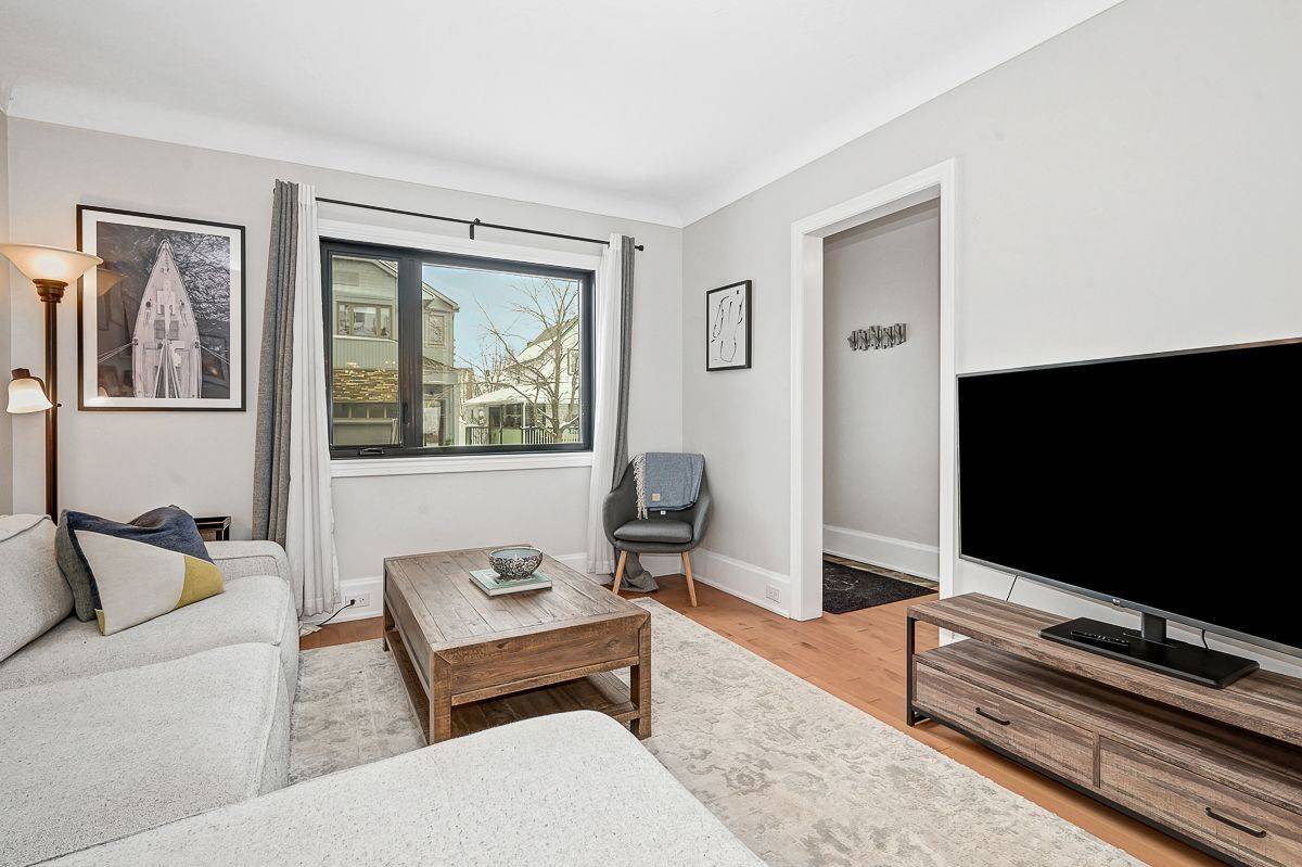 Carlingwood - Westboro And Area, ON K2A 1Y7,375 Winston AVE