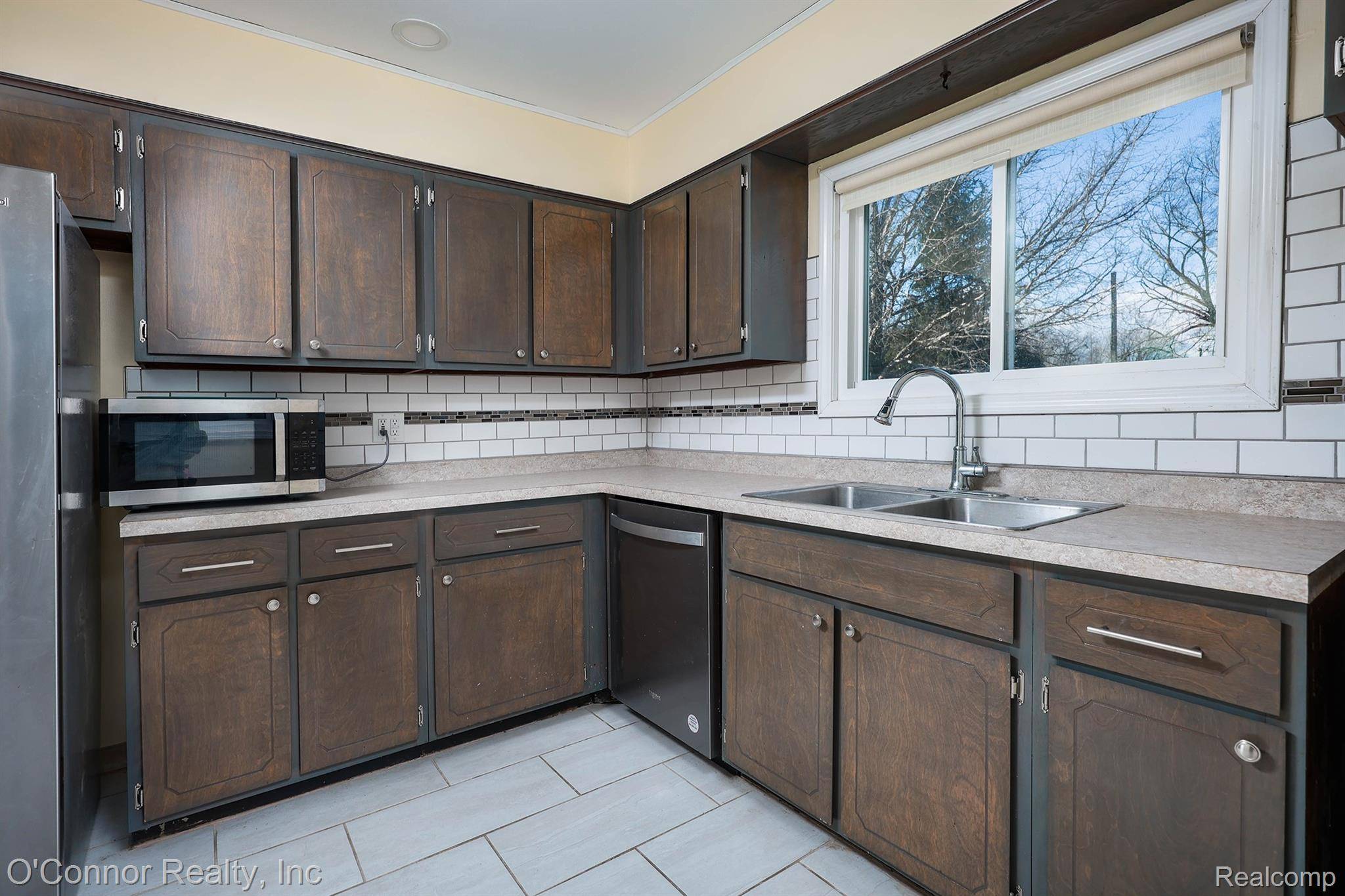 Greenwood, MI 48006,10496 Yale RD