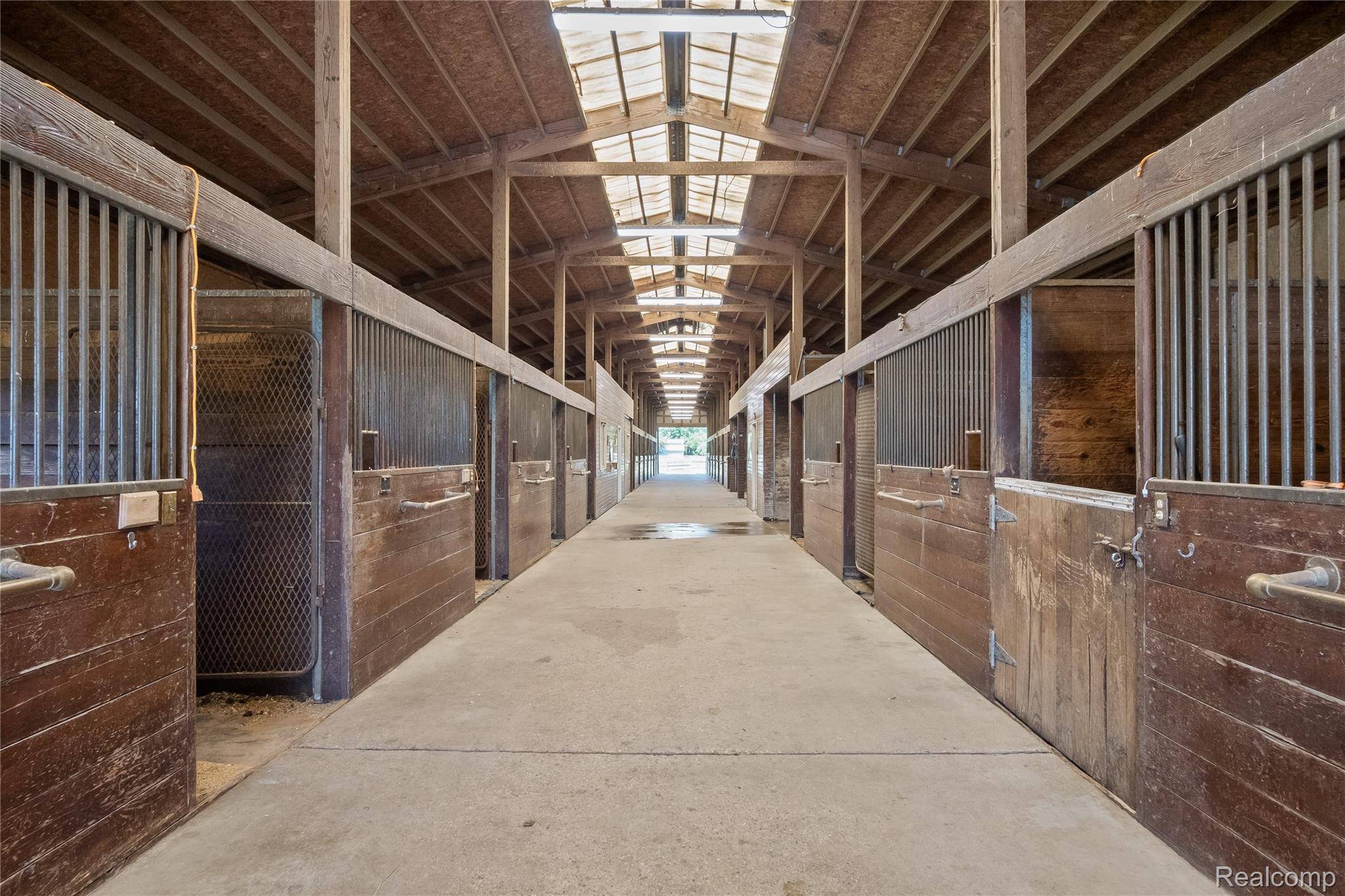 Oxford, MI 48370,5280 Hosner RD