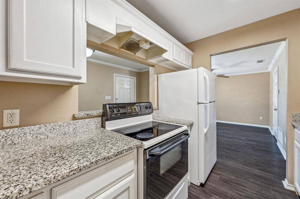 Stephenville, TX 76401,872 W Vanderbilt Street