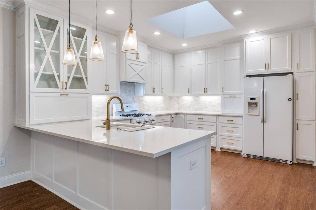 Dallas, TX 75254,6027 High Court Place