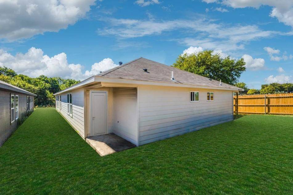 Dallas, TX 75241,3165-3167 Stag Road