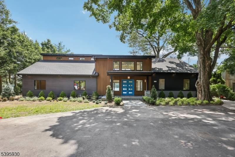 West Milford Twp., NJ 07421,12 Rocky Point Rd