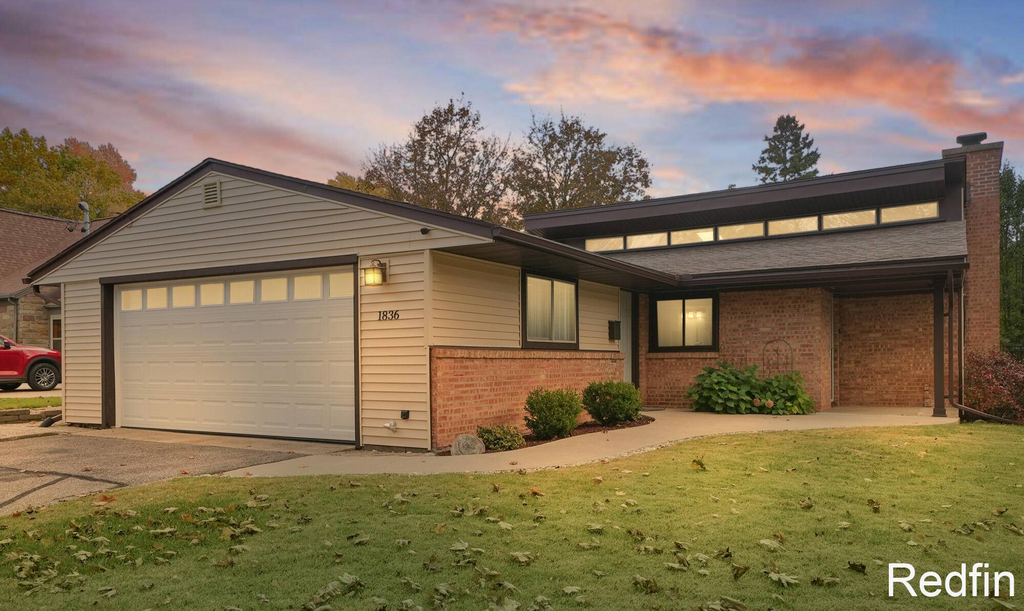 Grand Rapids, MI 49504,1836 Oakgrove ST NW