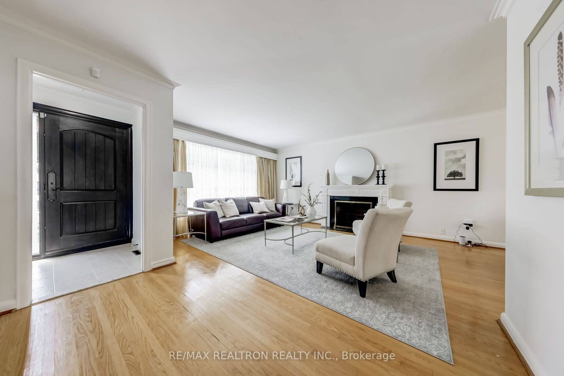 Toronto C14, ON M2N 5A8,387 Willowdale AVE