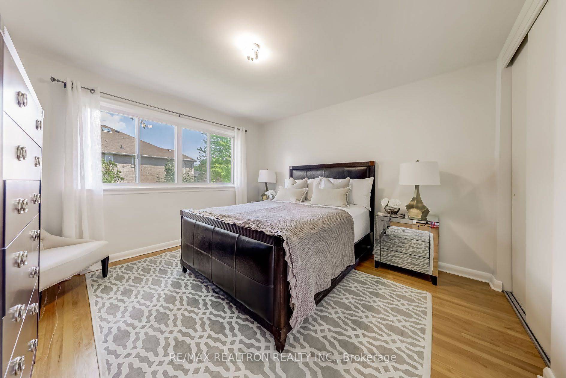 Toronto C14, ON M2N 5A8,387 Willowdale AVE