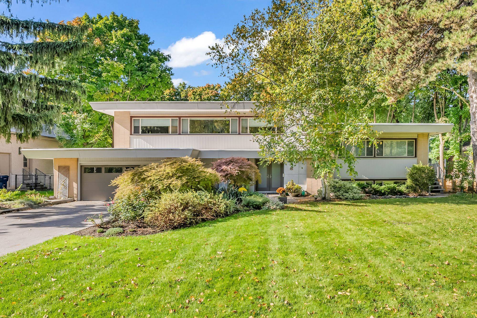 Toronto C13, ON M3A 3H1,8 Silverdale CRES