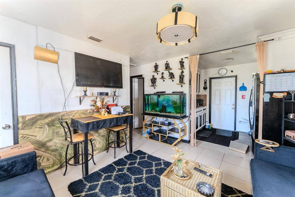 Fort Lauderdale, FL 33311,1409 NW 24th Ave