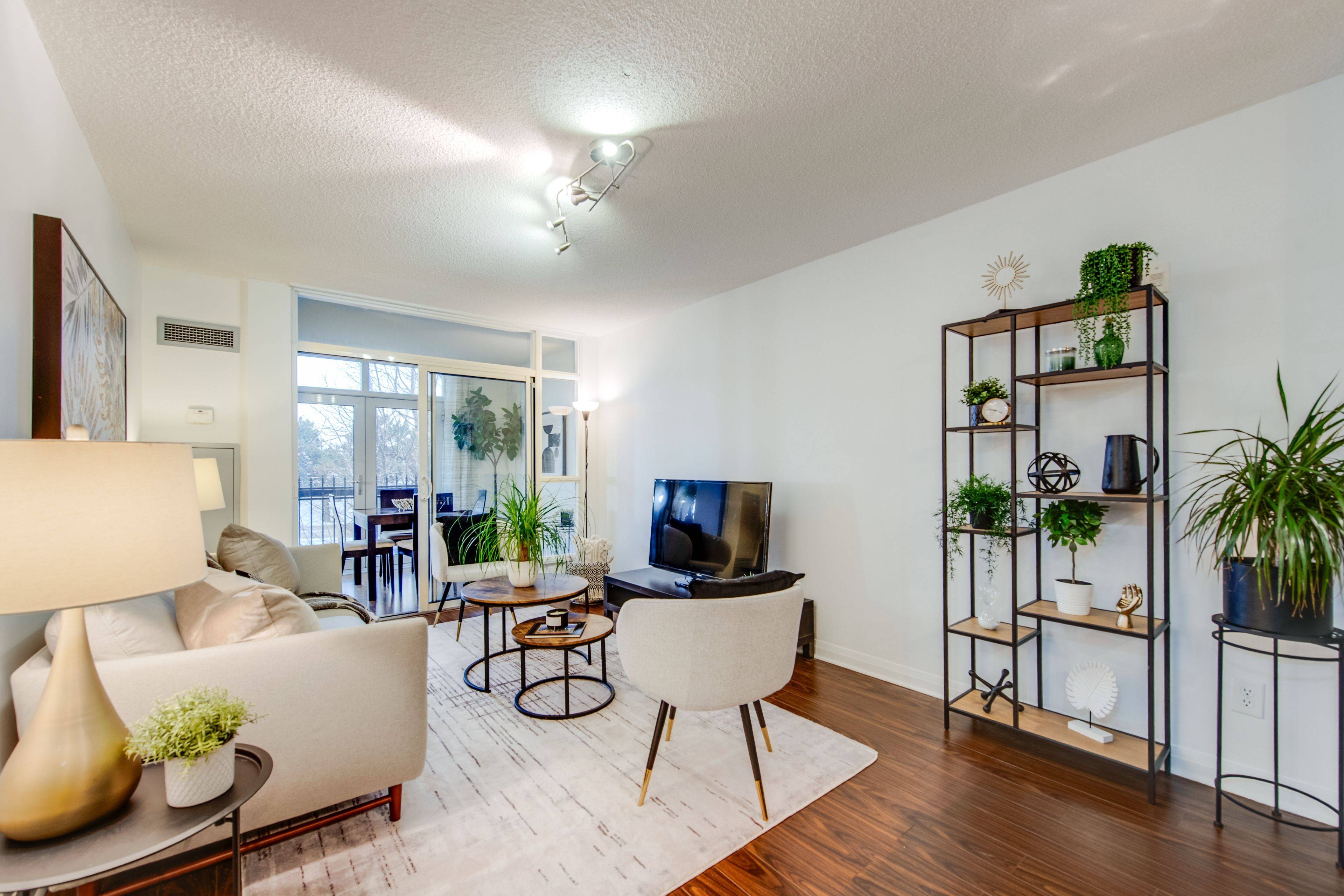 Markham, ON L3R 1G8,7363 Kennedy RD #213