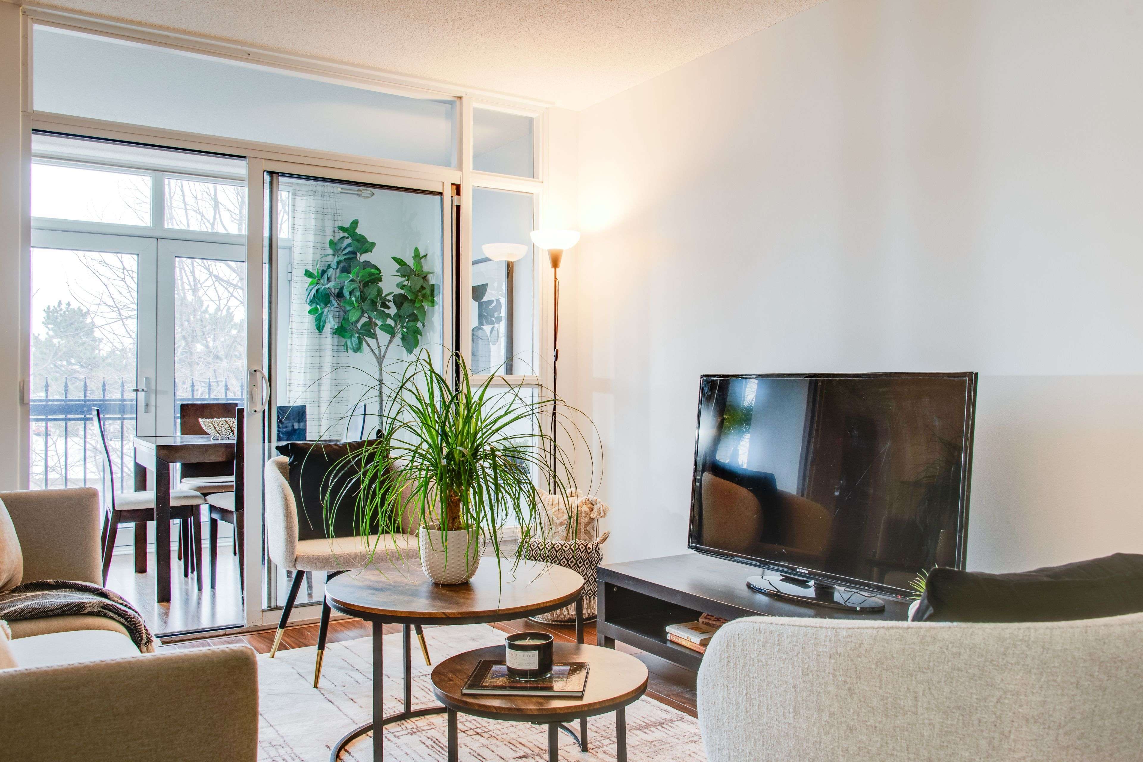 Markham, ON L3R 1G8,7363 Kennedy RD #213