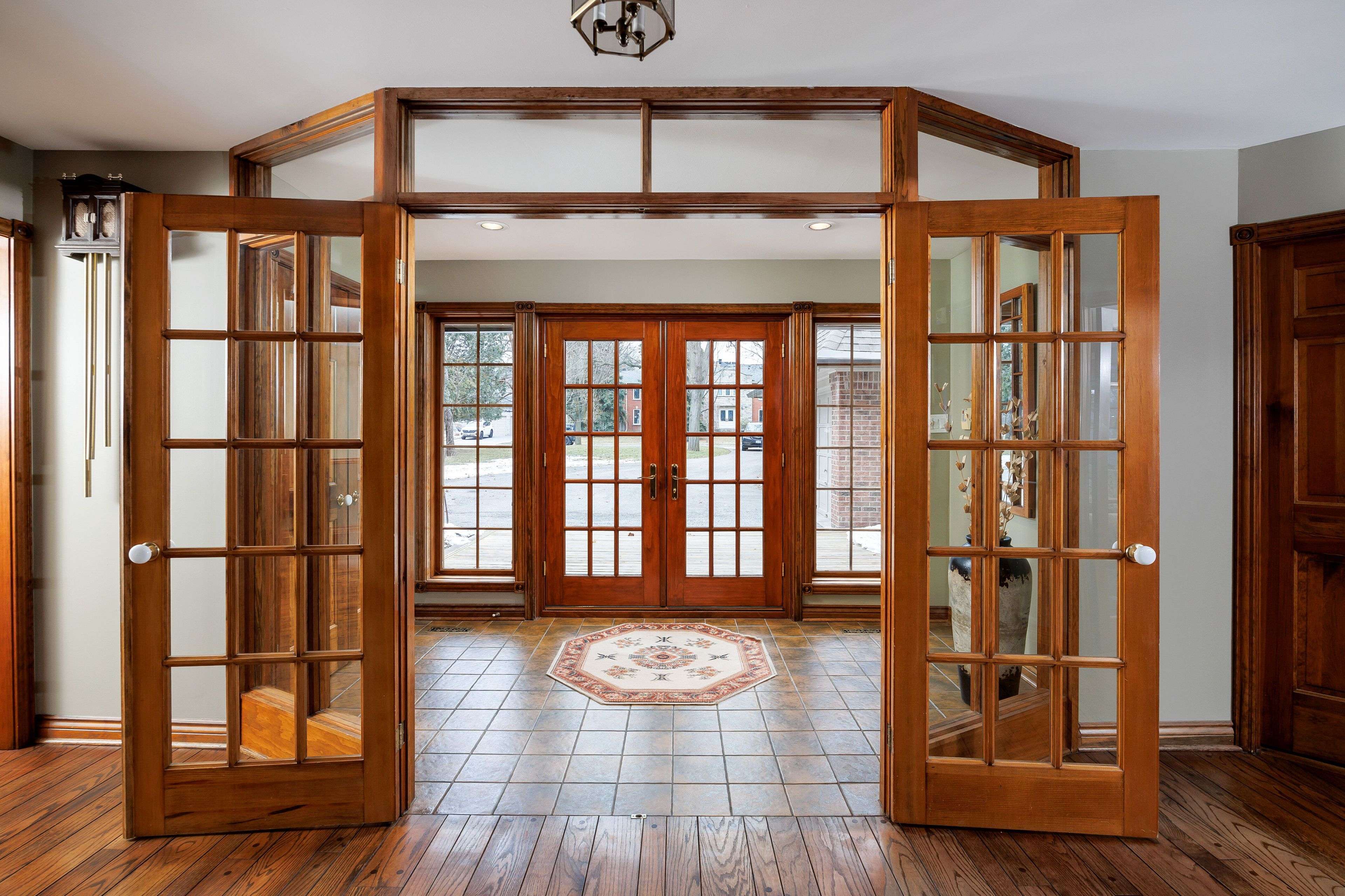 Mississauga, ON L5L 3K3,4207 Bridlepath TRL