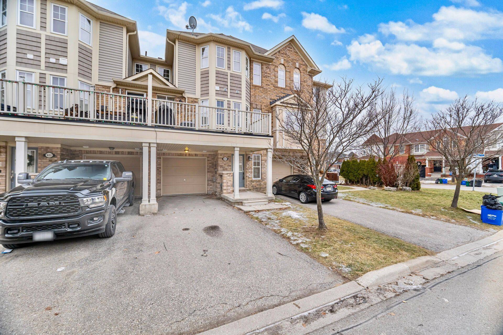 Milton, ON L9T 0K7,920 Sprague PL