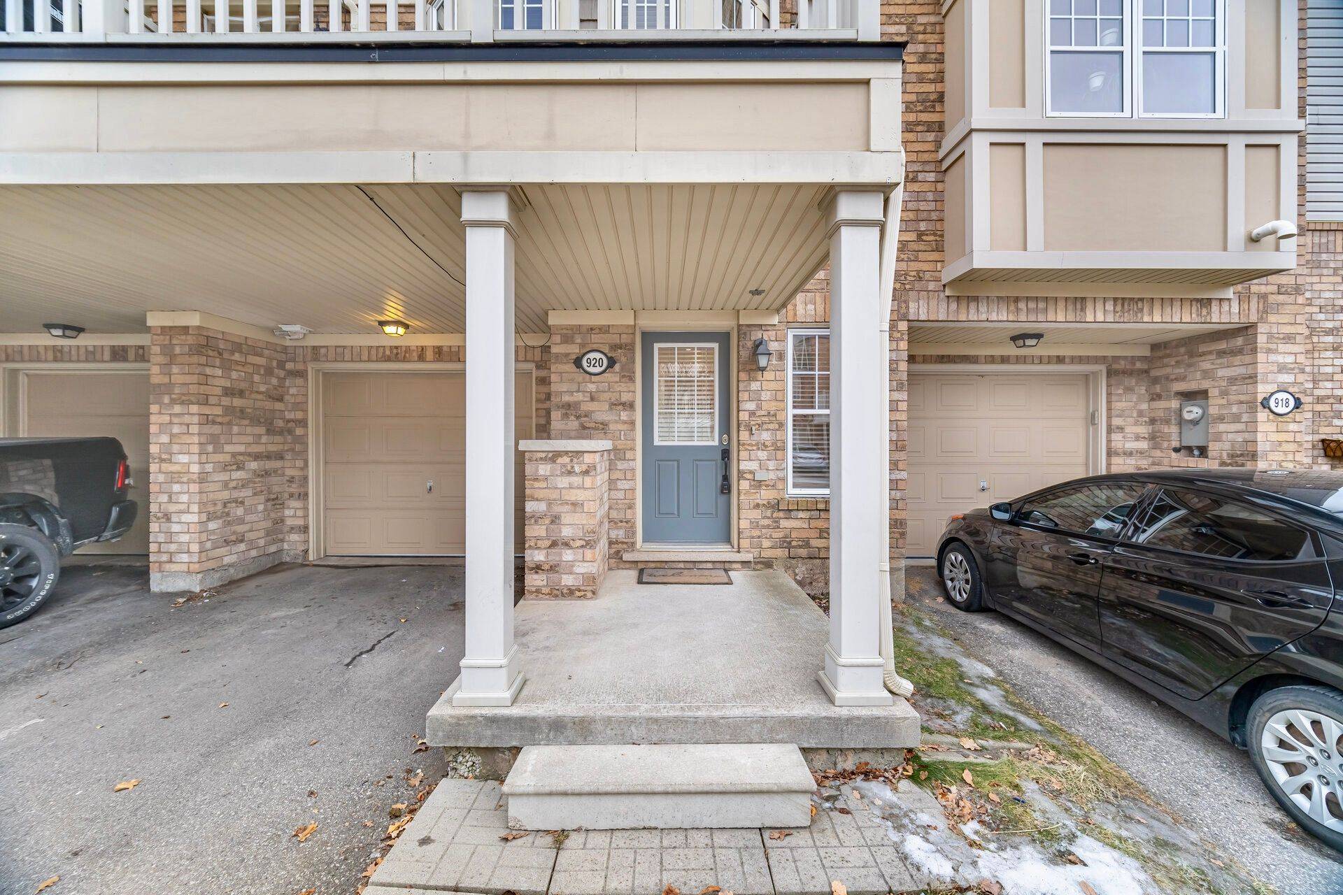 Milton, ON L9T 0K7,920 Sprague PL