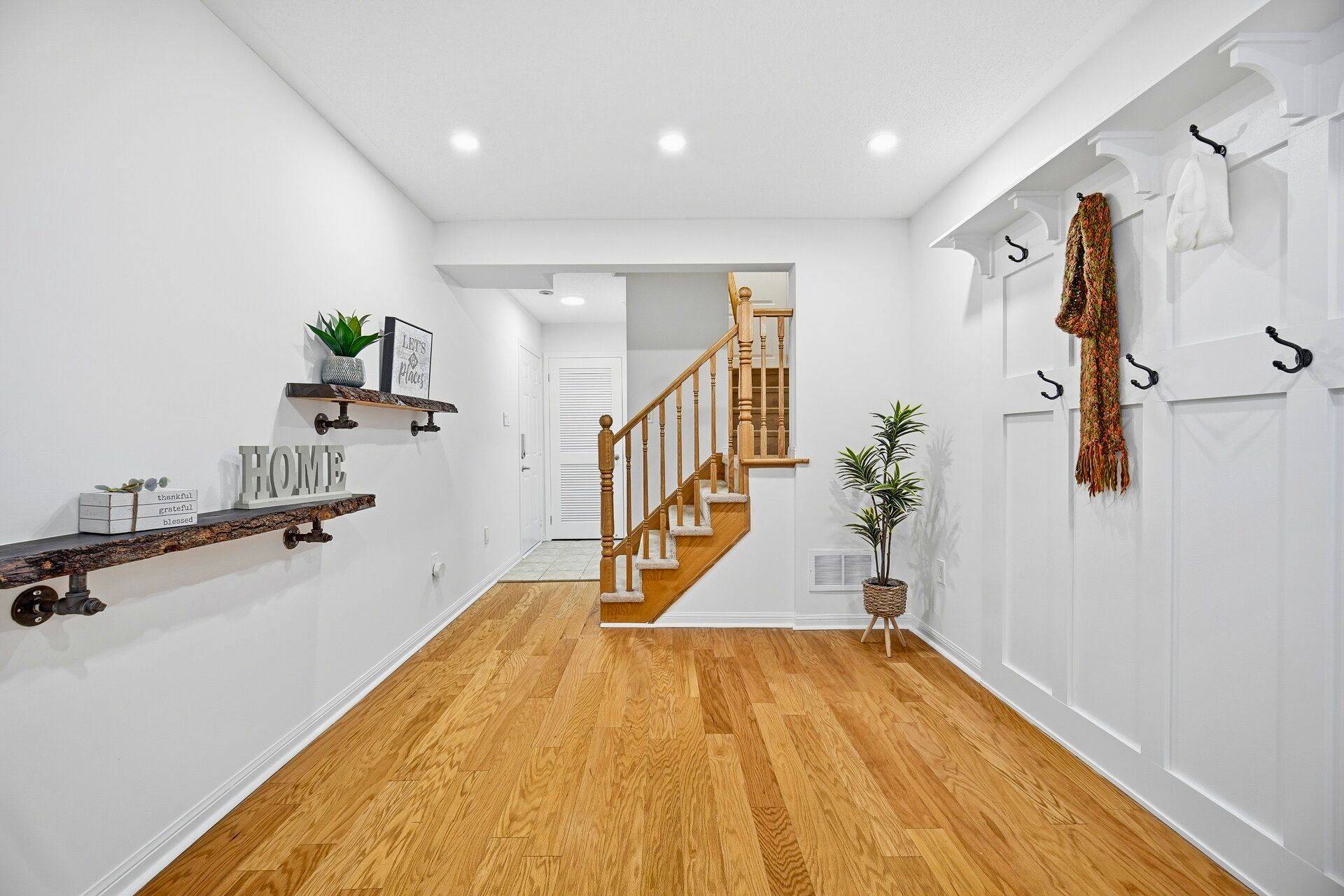 Milton, ON L9T 0K7,920 Sprague PL