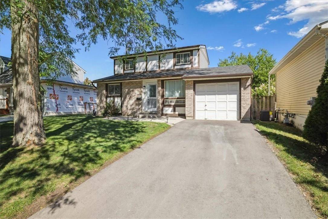 Brantford, ON N3P 1A4,9 Inglewood ST