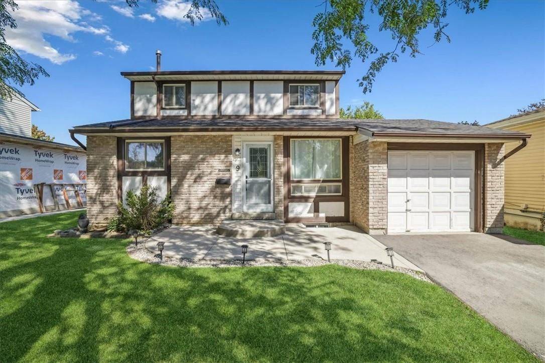 Brantford, ON N3P 1A4,9 Inglewood ST