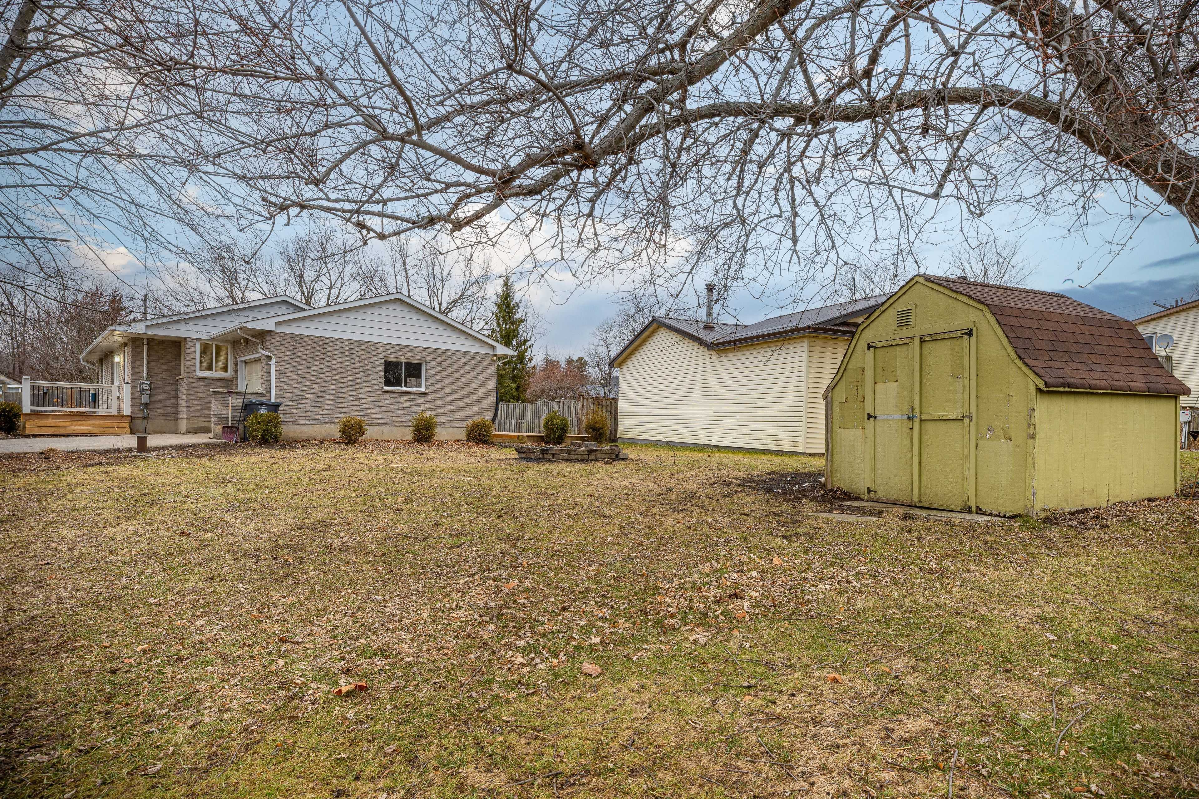 Central Elgin, ON N0L 2L0,42606 Johnathon ST