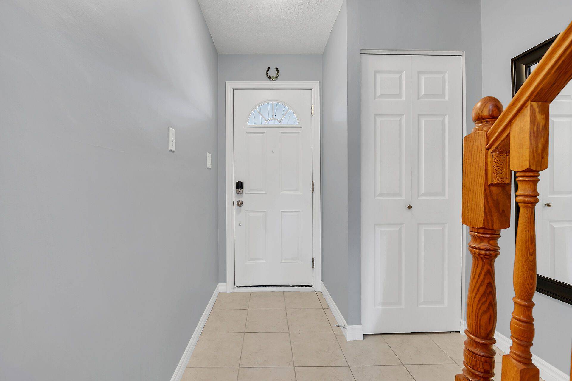 Hamilton, ON L8K 6K3,10 ANGUS RD #124