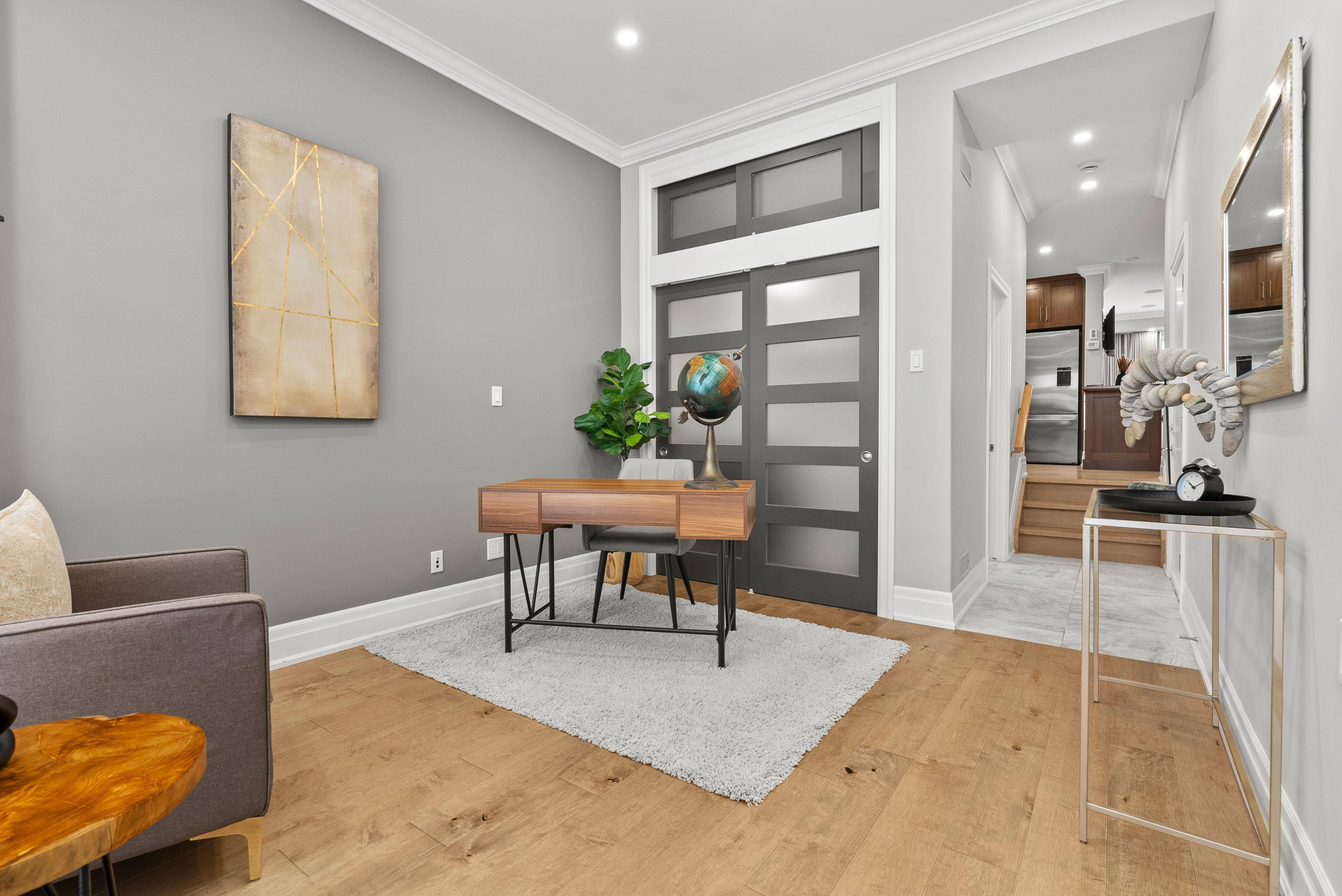 Westboro - Hampton Park, ON K1Z 7A9,217 Belford CRES