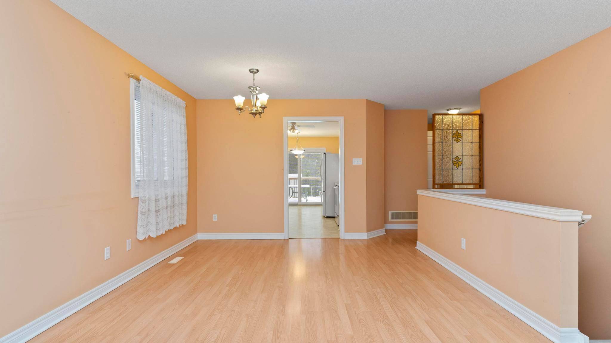 London North, ON N5X 4K9,1553 Devos DR