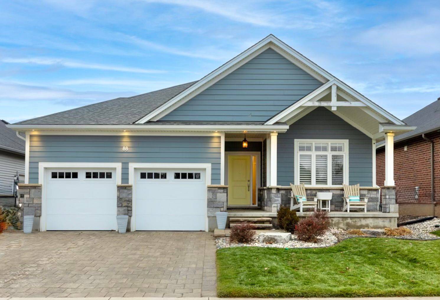 Strathroy-caradoc, ON N7G 0G2,88 Collins WAY