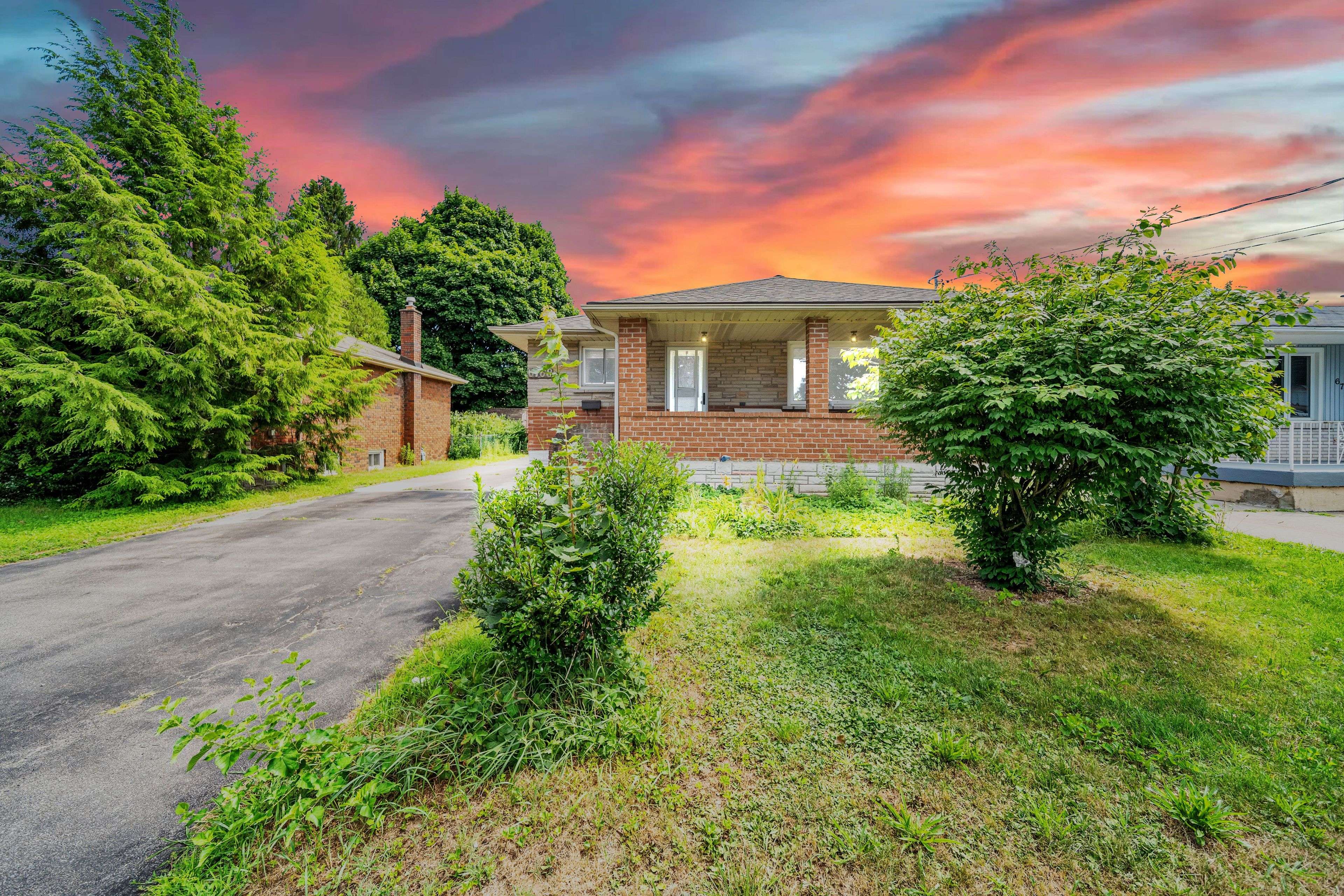 Niagara Falls, ON L2E 5K1,6768 KEIFFER ST