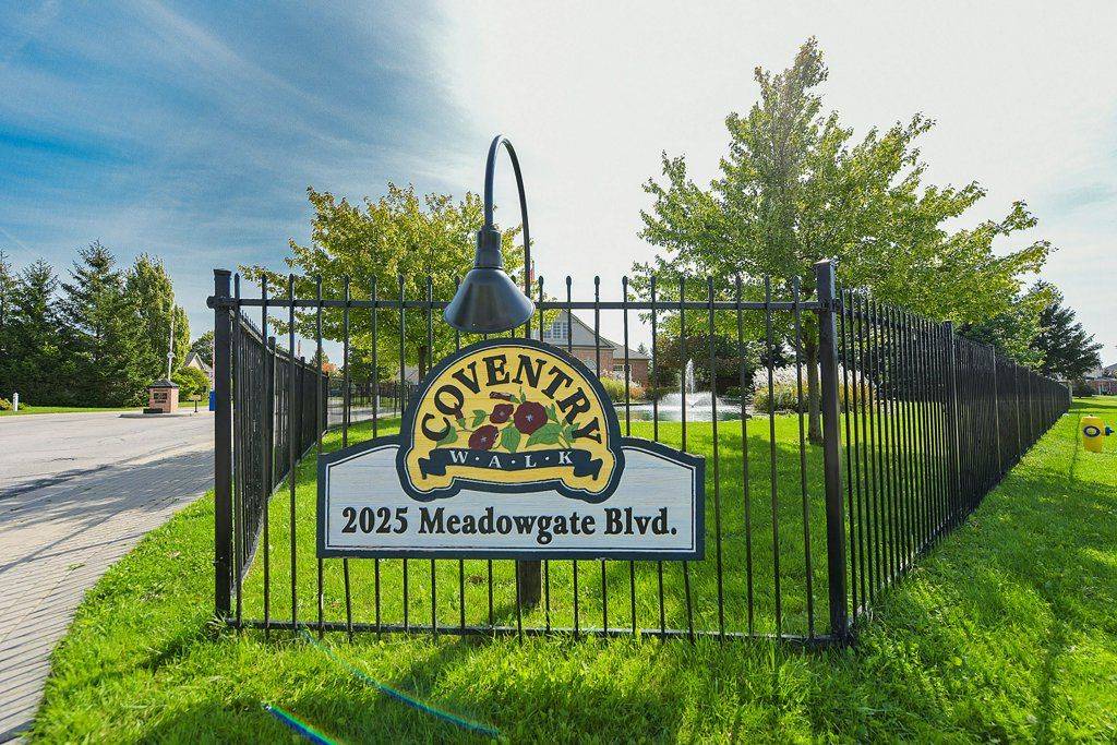 London South, ON N6M 1K9,2025 Meadowgate BLVD #112