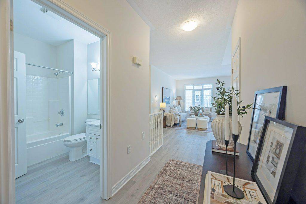 London South, ON N6M 1K9,2025 Meadowgate BLVD #112