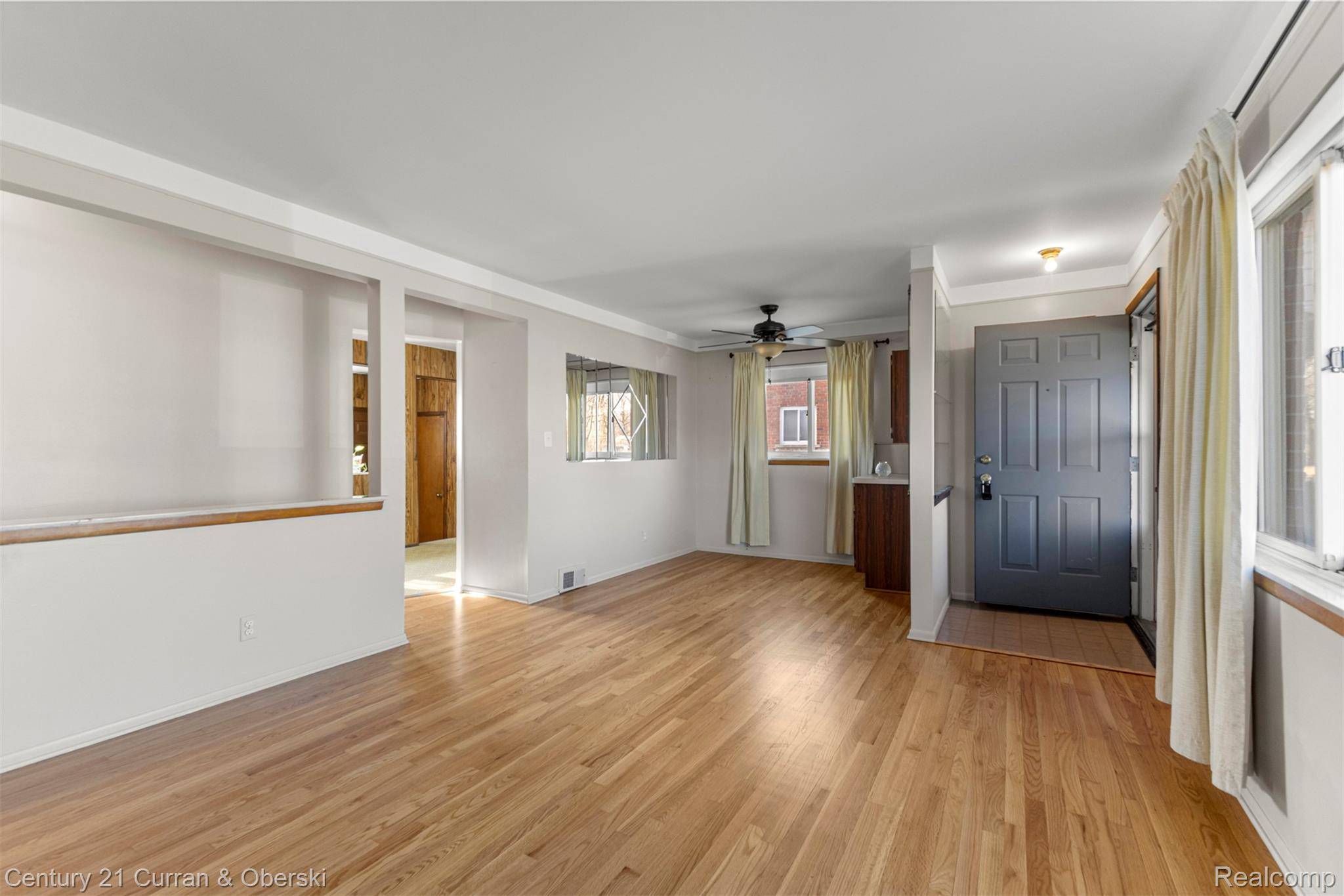 Garden City, MI 48135,32713 CAMBRIDGE ST