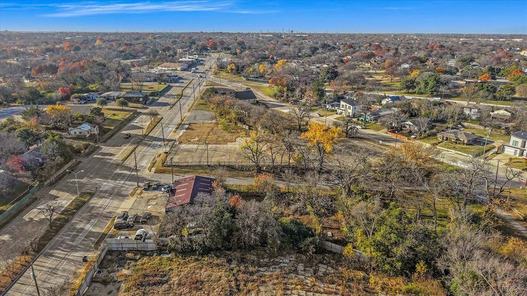 Dallas, TX 75203,2223 Gallatin Street