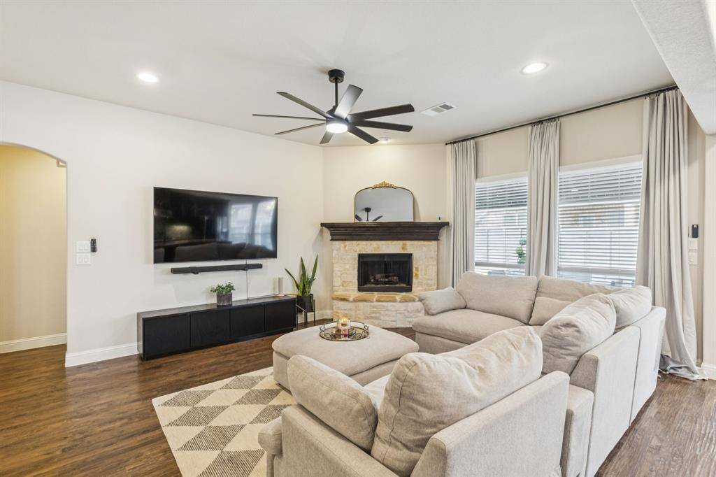 Little Elm, TX 76227,821 Patio Street