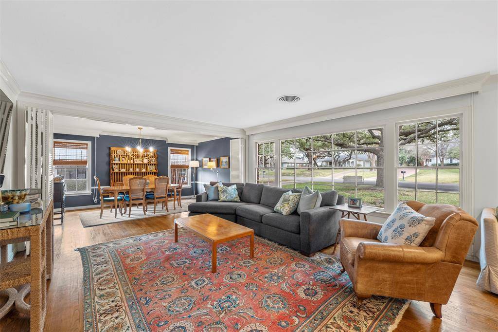 Waco, TX 76710,2516 Old Oaks Drive