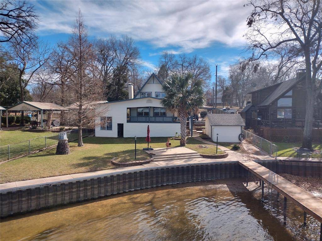 Malakoff, TX 75148,201 N Oak Acres Drive N