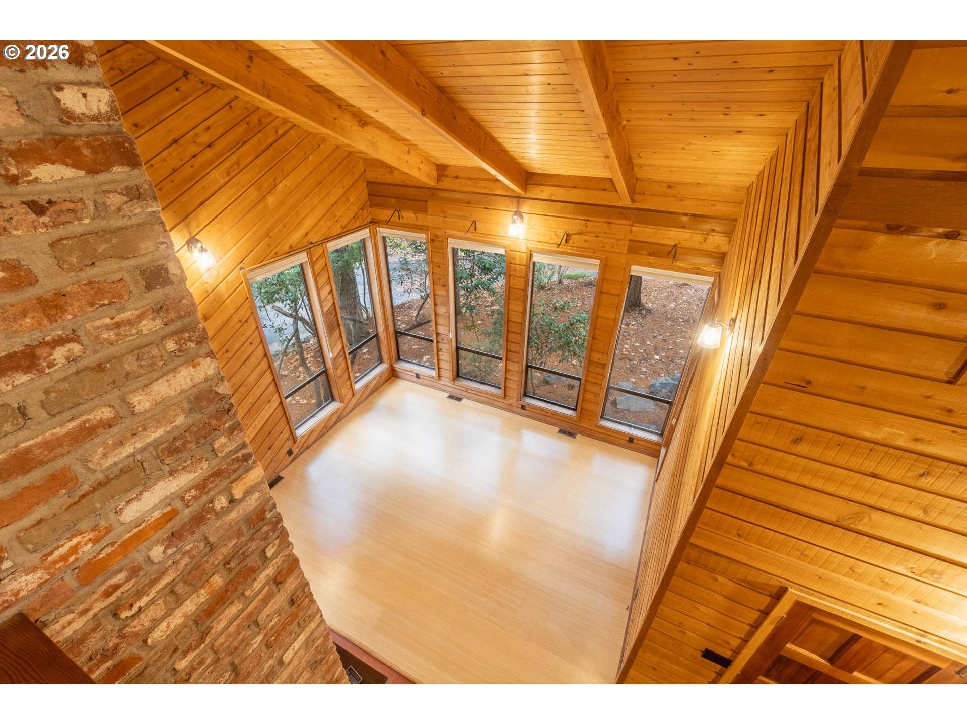 Eugene, OR 97403,3054 HENDRICKS HILL DR