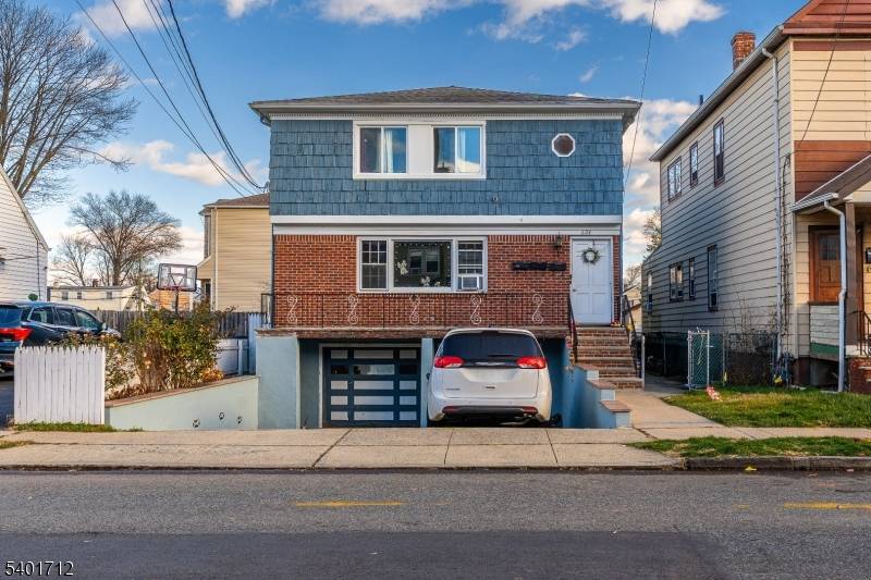 Elizabeth City, NJ 07202,632-634 Maple Ave