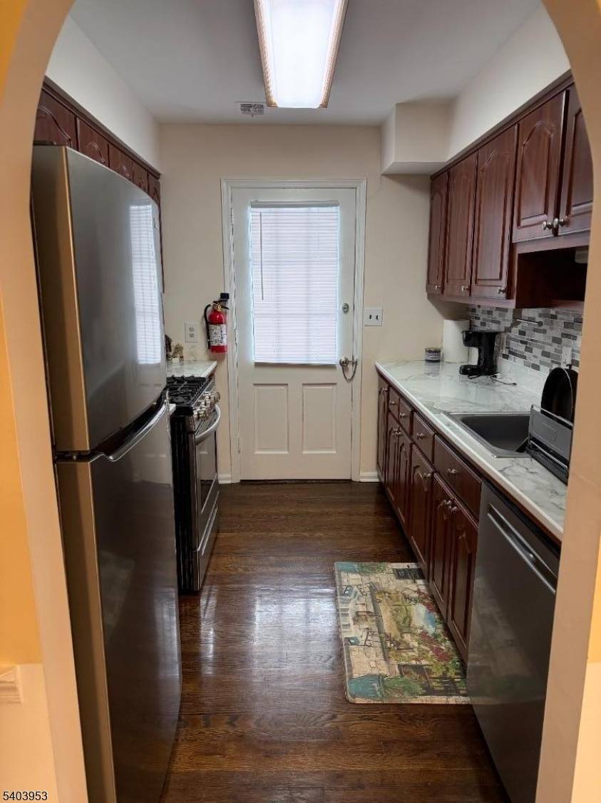 Allamuchy Twp., NJ 07840,127 Osprey