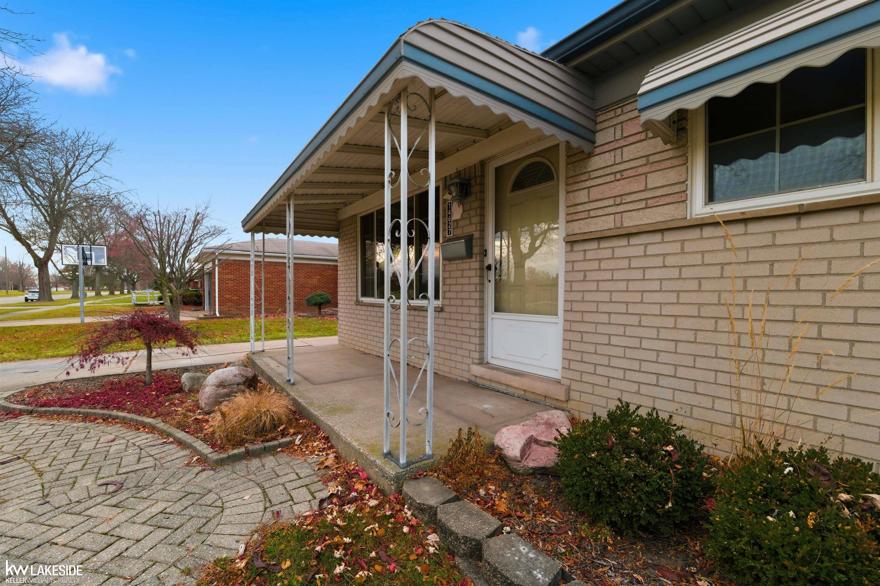 Warren, MI 48088,14627 Masonic DR