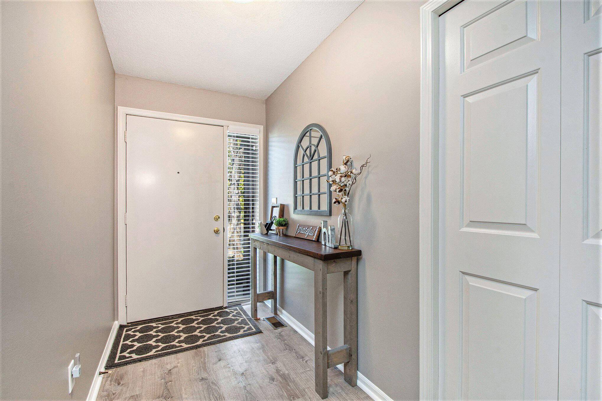 Grand Rapids, MI 49546,6348 Greenway DR SE