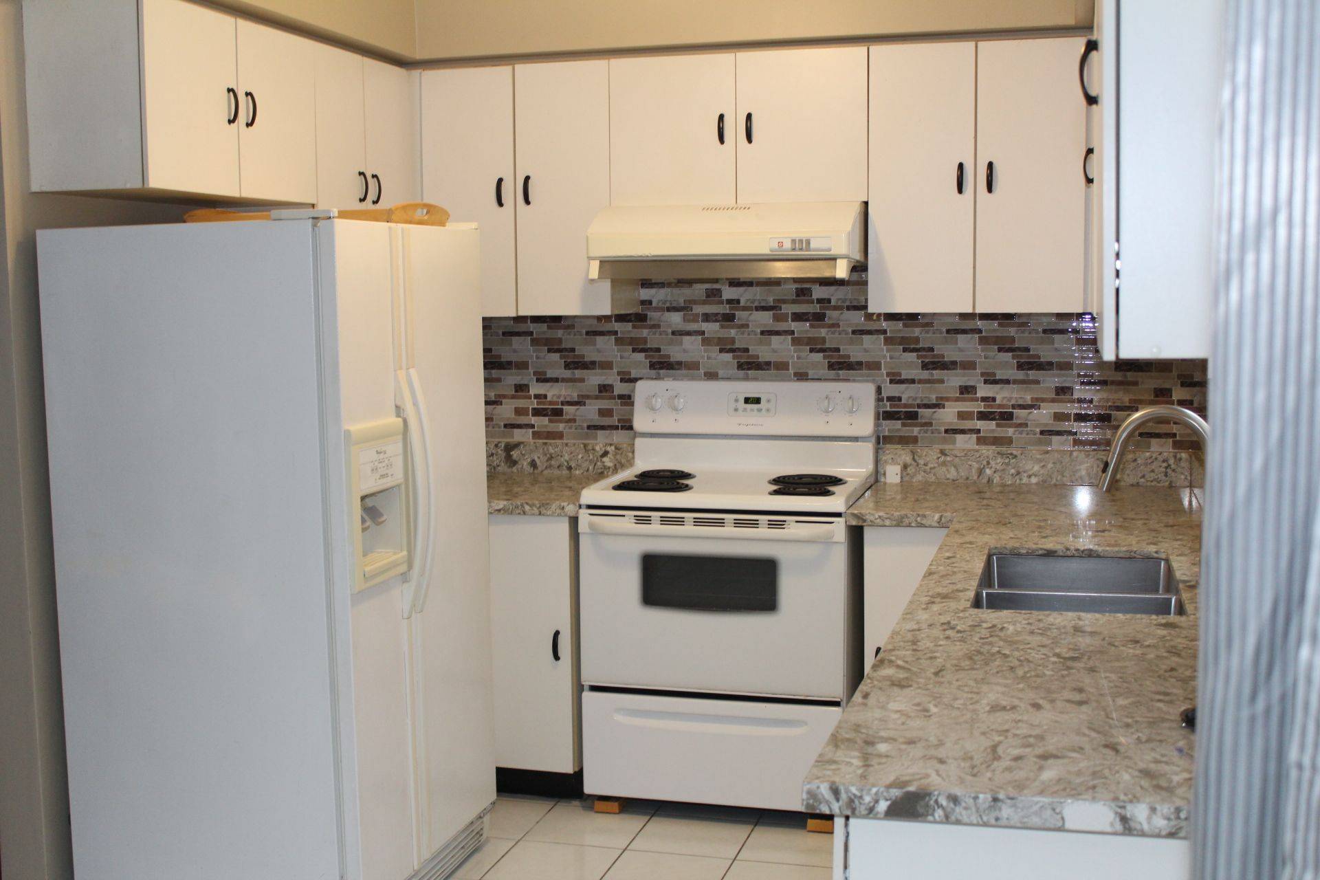 Ajax, ON L1S 5E7,83 Barnes DR