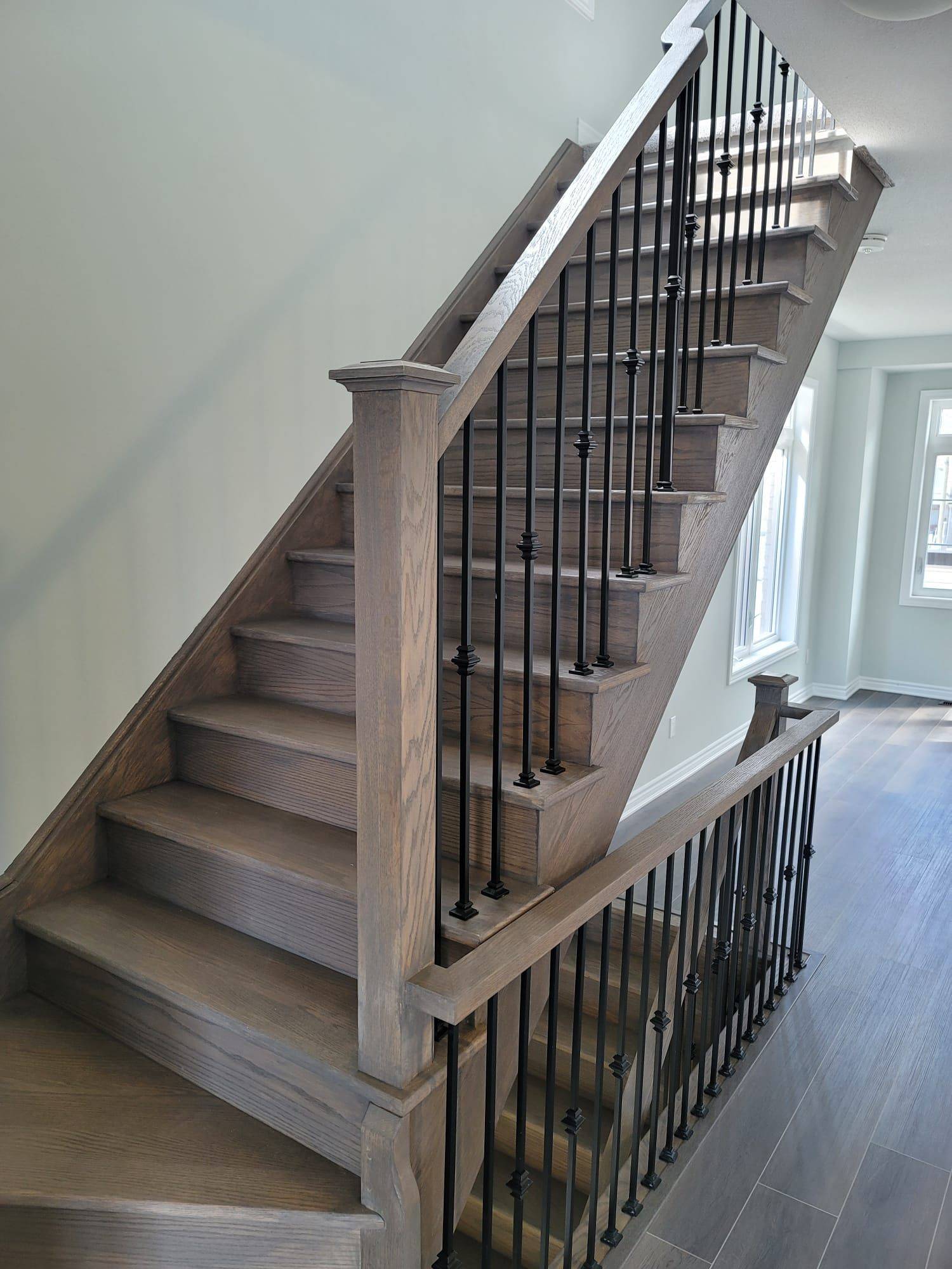 Whitby, ON L1P 0P1,1 Royal Collection WAY