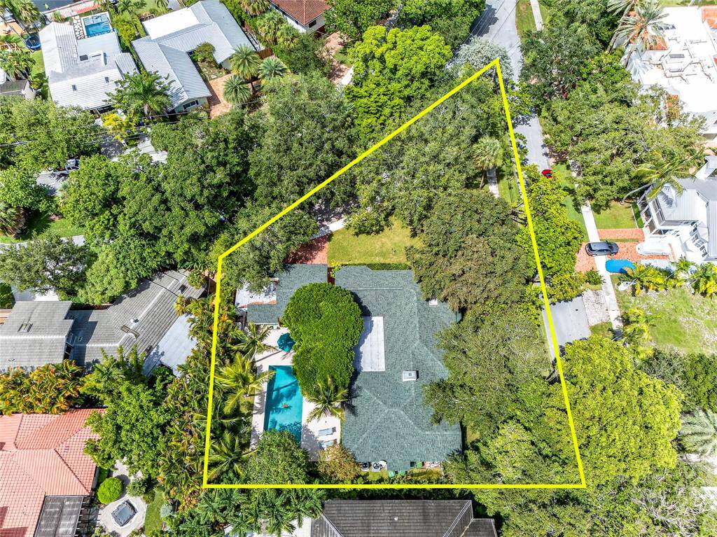 Fort Lauderdale, FL 33316,1017 SE 13th Ter